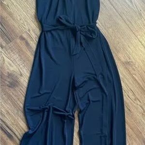 NWT ANN TAYLOR size L/ 10 navy jumpsuit with halter top, tie waist